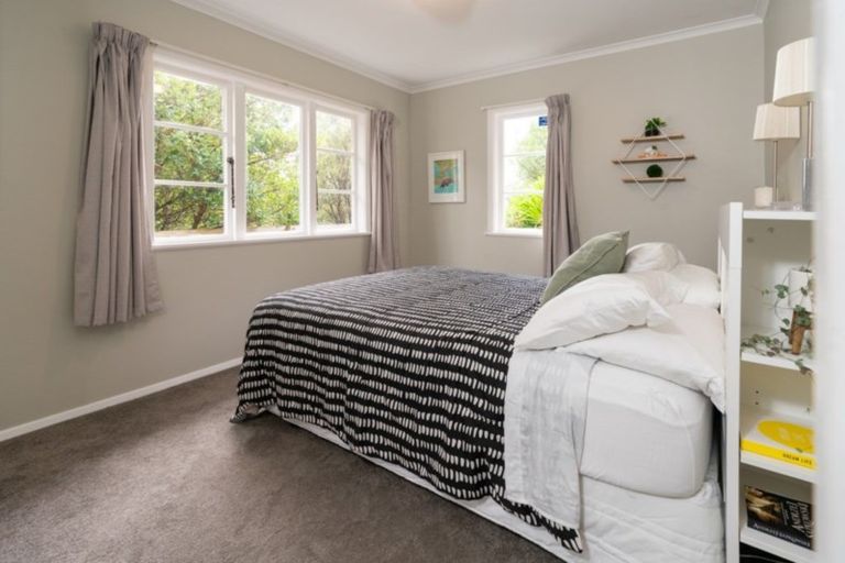 Photo of property in 57 Nottingham Street, Karori, Wellington, 6012