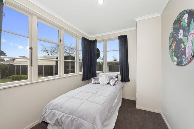 Photo of property in 7 Armitage Place, Fairfield, Hamilton, 3214