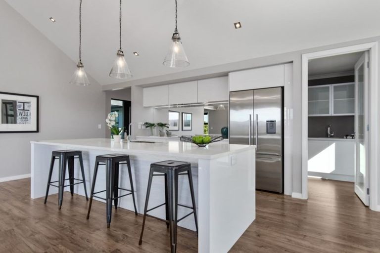 Photo of property in 2 Roy Hilton Drive, Flagstaff, Hamilton, 3210