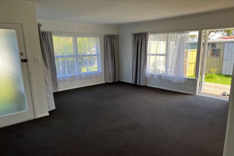 Photo of property in 1/405 Lake Road, Takapuna, Auckland, 0622
