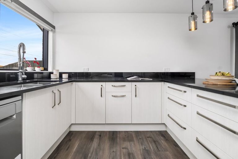 Photo of property in 5 Gallop Lane, Yaldhurst, Christchurch, 8042