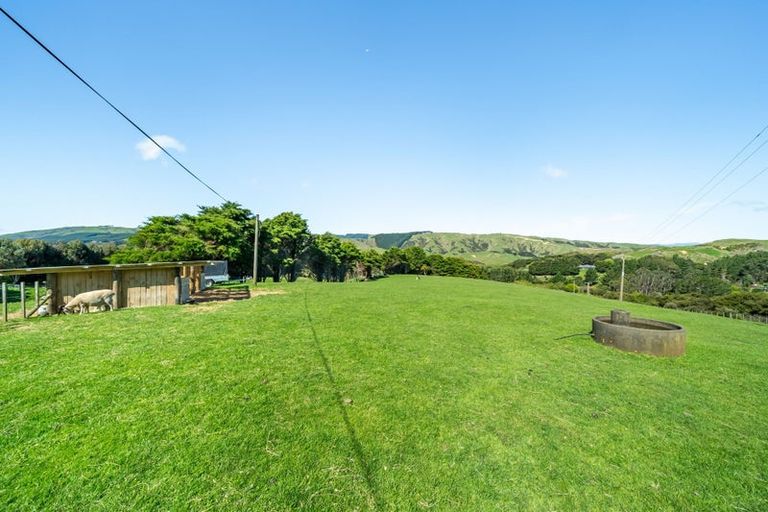 Photo of property in 3 Coroglen Rise, Pukerua Bay, 5026