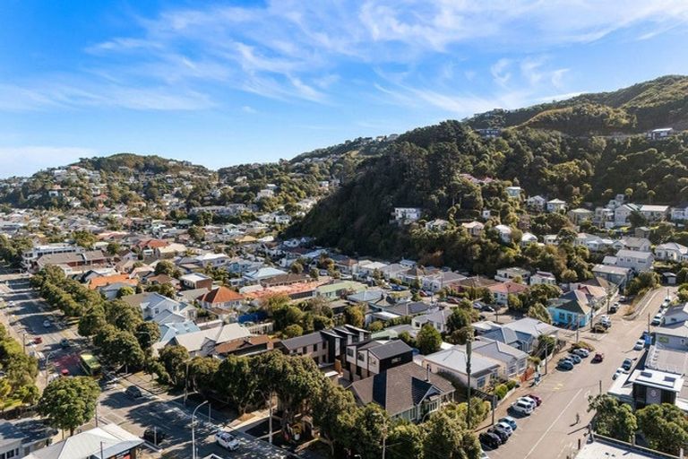Photo of property in 3/152 The Parade, Island Bay, Wellington, 6023