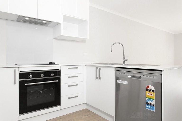 Photo of property in 2/125b Metcalfe Road, Ranui, Auckland, 0612