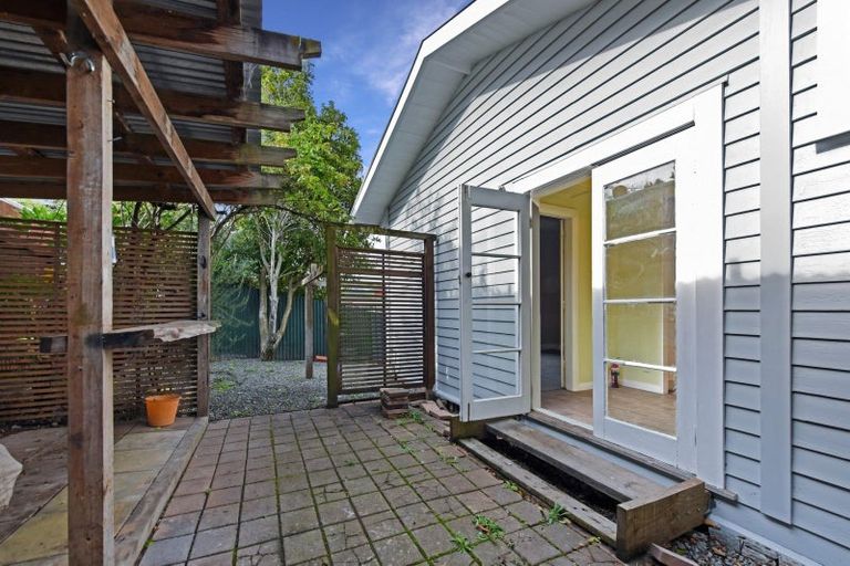 Photo of property in 76 Waimea Road, Nelson South, Nelson, 7010