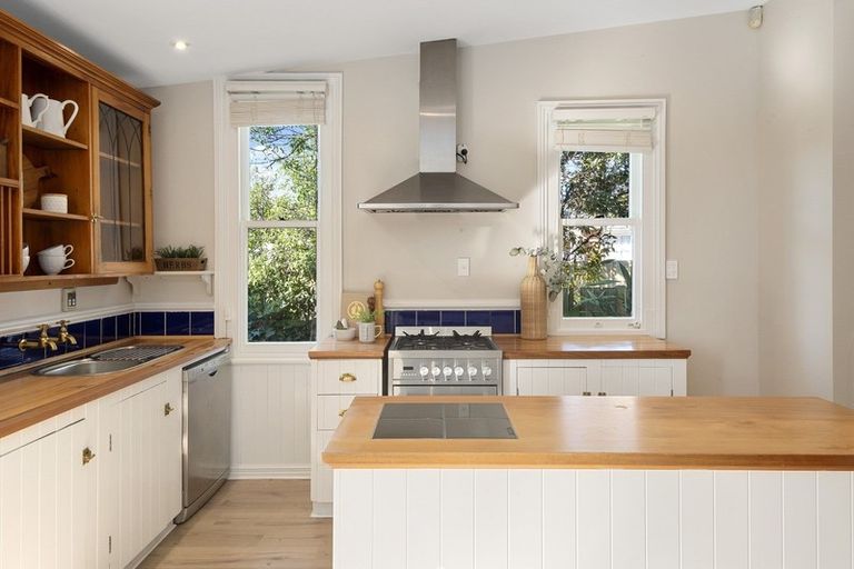 Photo of property in 112 Cranford Street, St Albans, Christchurch, 8014