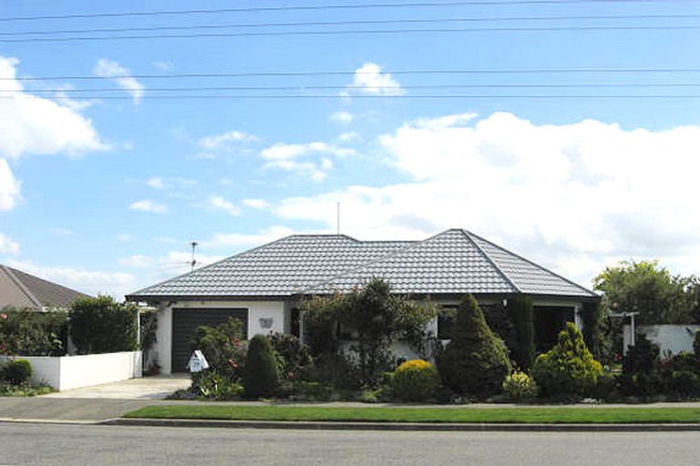 Photo of property in 25 Mclaughlins Road, Darfield, 7510