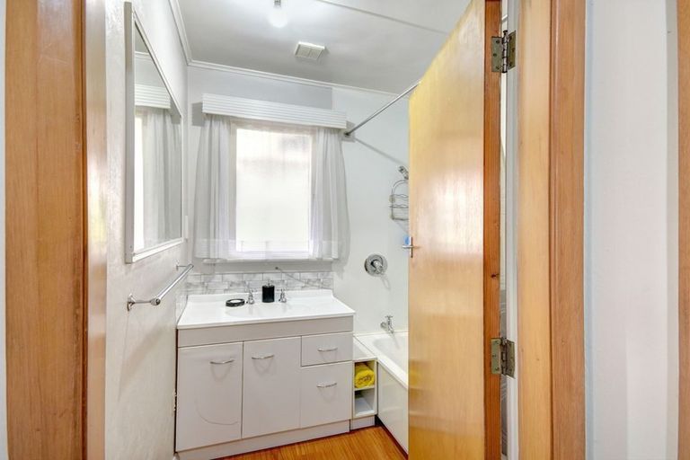 Photo of property in 98 Main Road, Fairfield, Dunedin, 9018