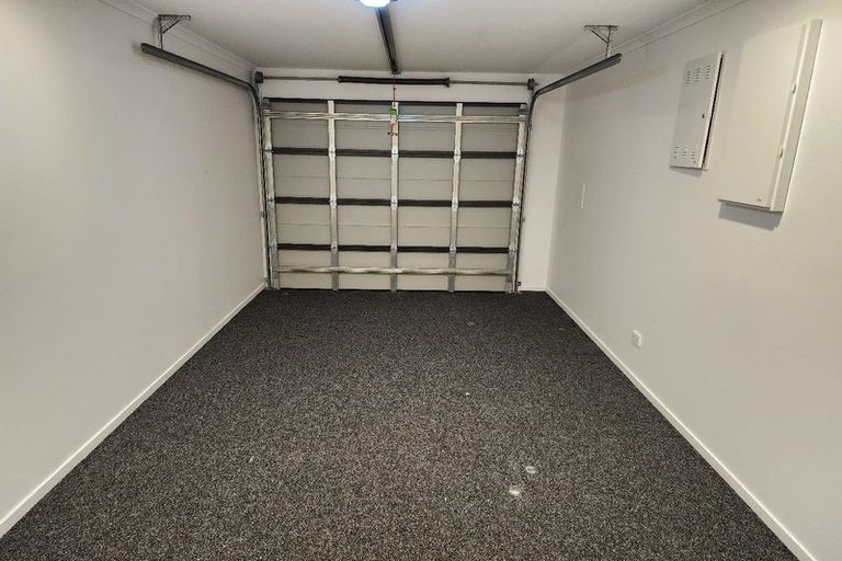 Photo of property in 27 Hemopo Street, Pukekohe, 2120