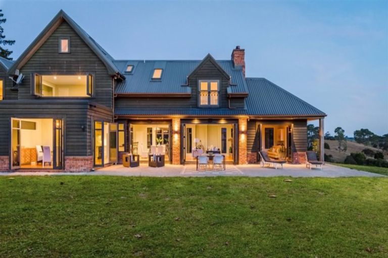 Photo of property in 887 Haruru Road, Wainui, Kaukapakapa, 0873