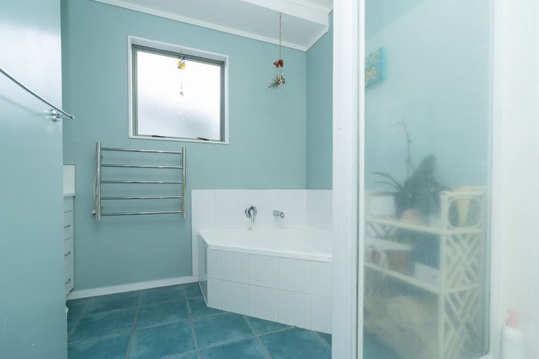 Photo of property in 8 Metro Avenue, Nawton, Hamilton, 3200