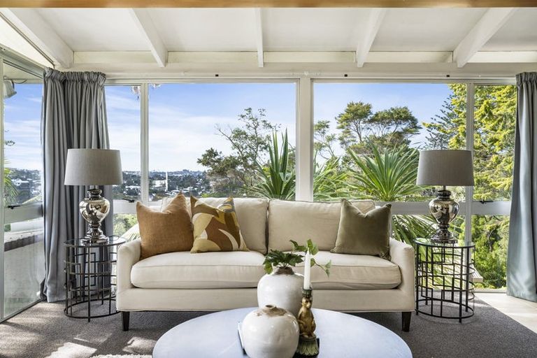 Photo of property in 13 Archers Road, Hillcrest, Auckland, 0629