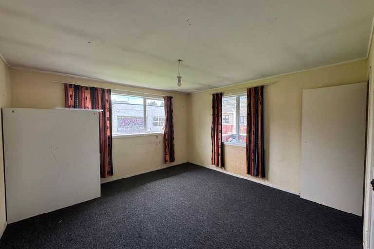 Photo of property in 17 Hill Road, Papatoetoe, Auckland, 2025