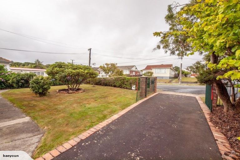 Photo of property in 10 Kipling Street, Johnsonville, Wellington, 6037