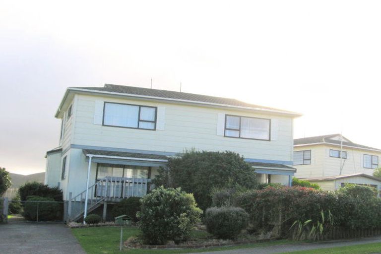 Photo of property in 25b Outram Grove, Kelson, Lower Hutt, 5010