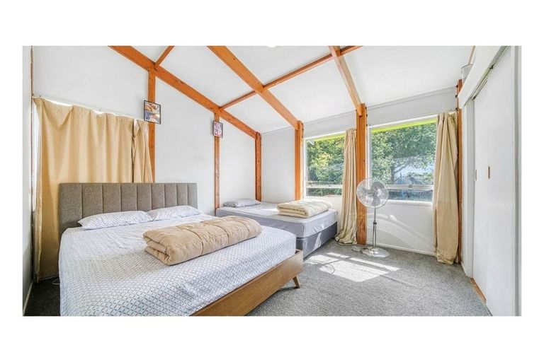 Photo of property in 23 Chrisarda Place, Red Hill, Papakura, 2110