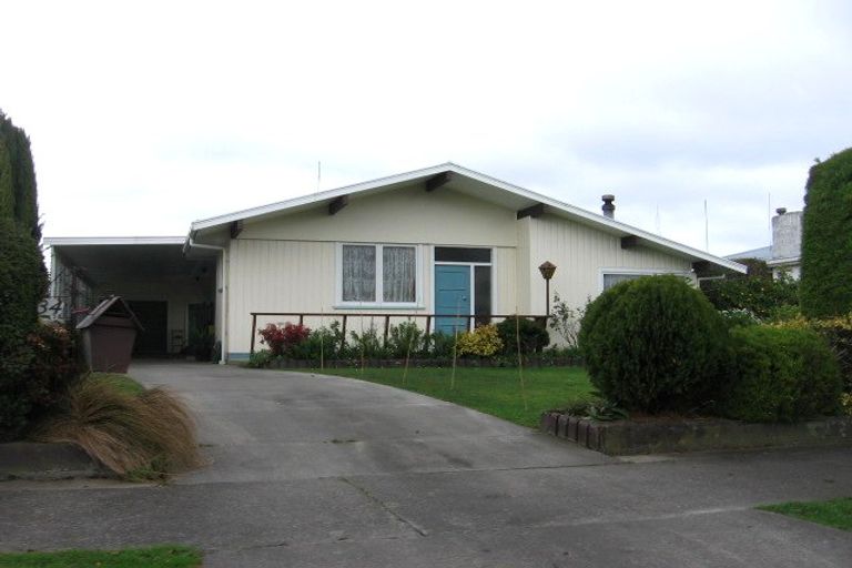 Photo of property in 34 Karamea Crescent, Kelvin Grove, Palmerston North, 4414