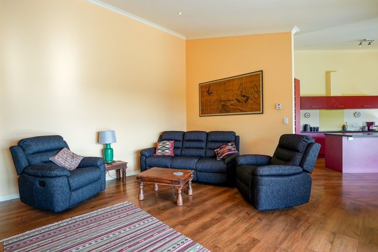 Photo of property in 17 Angus Lane, Tokomaru, Palmerston North, 4474