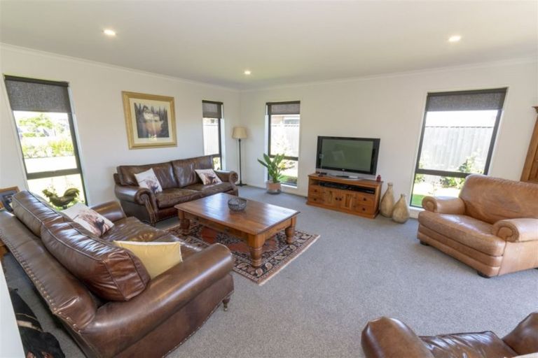 Photo of property in 15 Adams Street, Kaiapoi, 7630