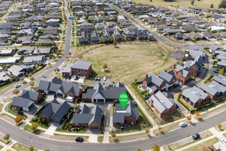 Photo of property in 2/30 Jarrett Terrace, Leamington, Cambridge, 3432