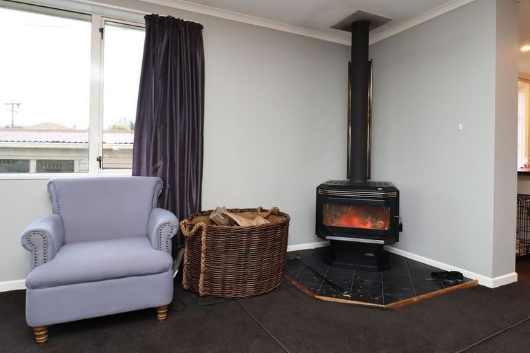 Photo of property in 51 Tamar Street, South Hill, Oamaru, 9400
