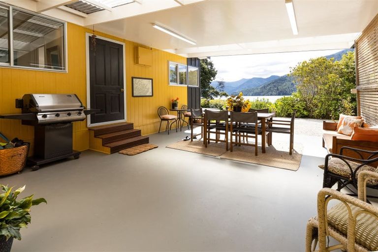 Photo of property in 480 Moetapu Bay Road, Moetapu Bay, Picton, 7282