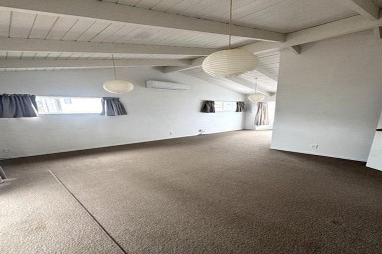 Photo of property in 48 Strid Road, Te Atatu South, Auckland, 0610