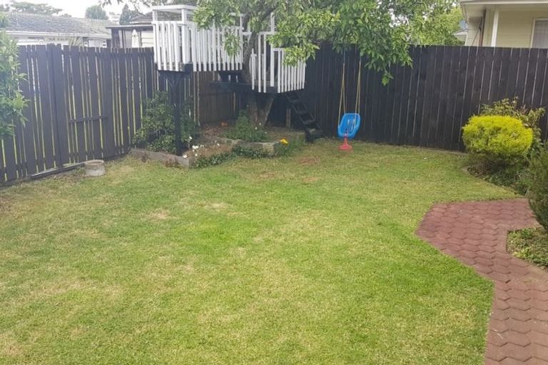 Photo of property in 3/30 Gray Avenue, Mangere East, Auckland, 2024