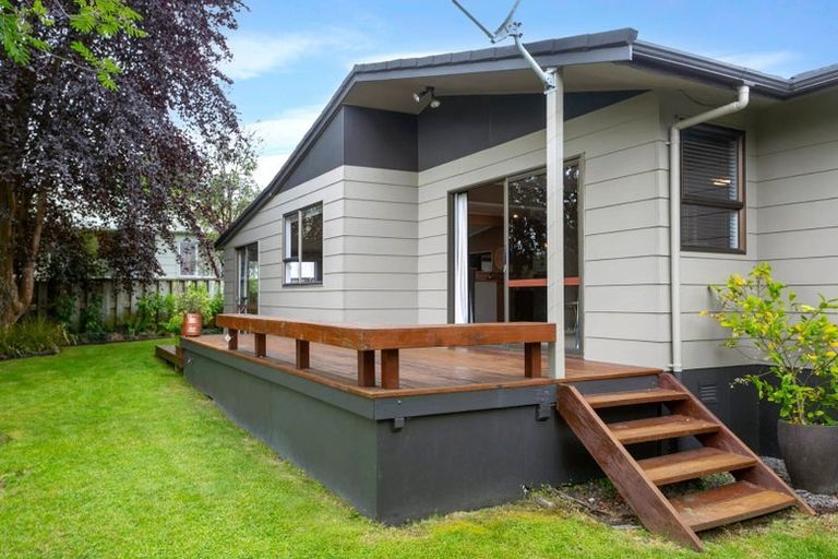 Photo of property in 19 Epping Place, Richmond Heights, Taupo, 3330
