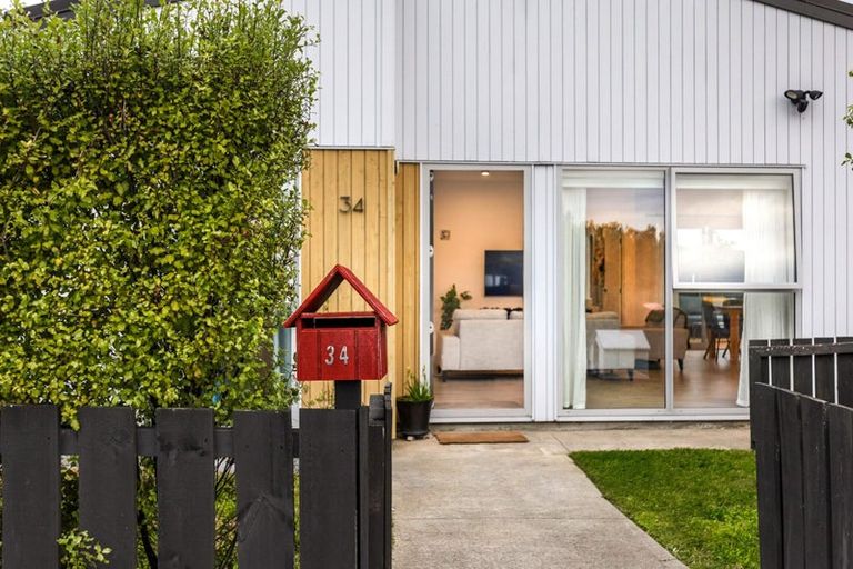 Photo of property in 34 Berba Lane, Westgate, Auckland, 0814