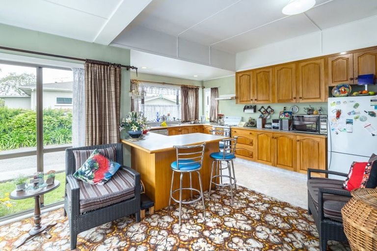 Photo of property in 15 Brooklyn Road, Carterton, 5713