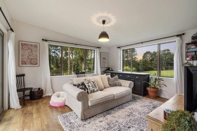 Photo of property in 210c Monowai Road, Wainui, Silverdale, 0994