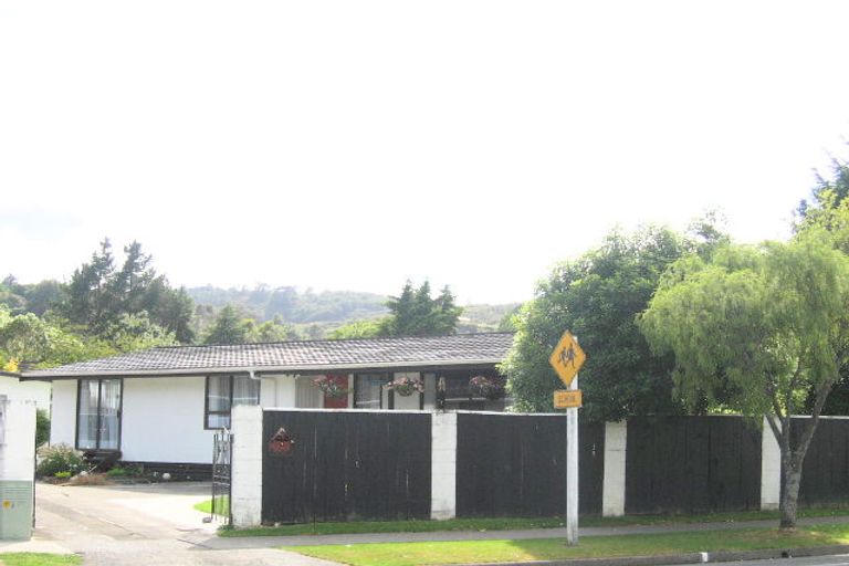 Photo of property in 7 Gemstone Drive, Birchville, Upper Hutt, 5018