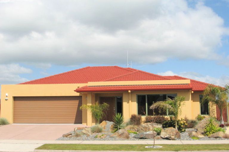 Photo of property in 59 Beachwater Drive, Papamoa Beach, Papamoa, 3118