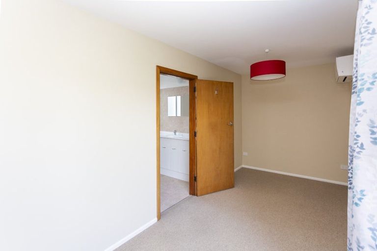 Photo of property in 43 Rountree Street, Upper Riccarton, Christchurch, 8041