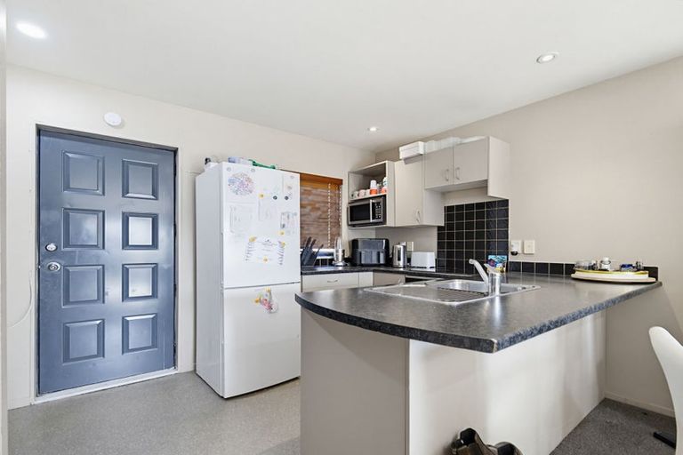 Photo of property in 42 Park Avenue, Papatoetoe, Auckland, 2025