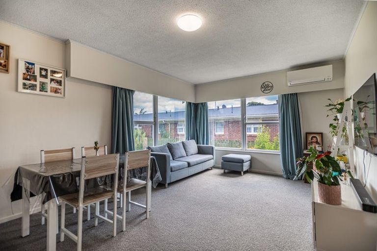 Photo of property in 53 Shakespeare Road, Bluff Hill, Napier, 4110