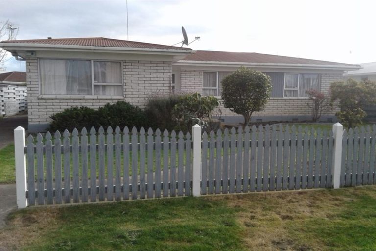 Photo of property in 58 Maxwells Line, Awapuni, Palmerston North, 4412