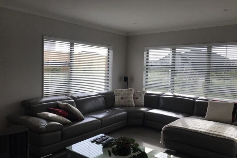 Photo of property in 16 Appaloosa Street, Karaka, Papakura, 2113