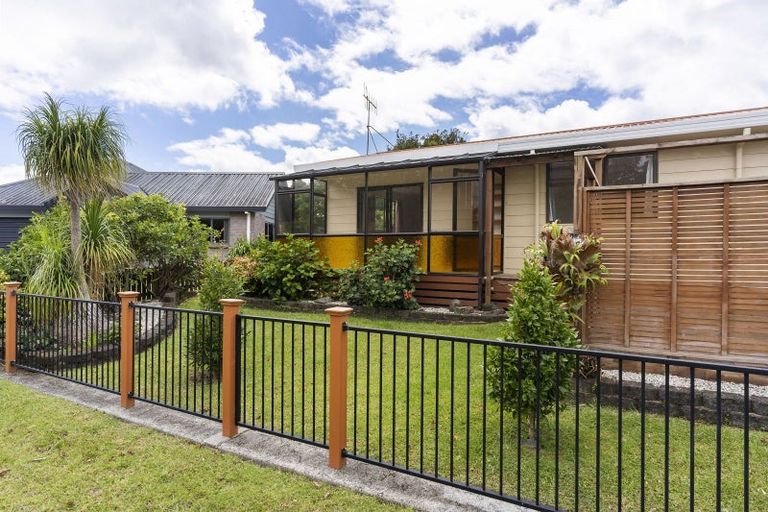 Photo of property in 110a Waverley Place, Whangamata, 3620