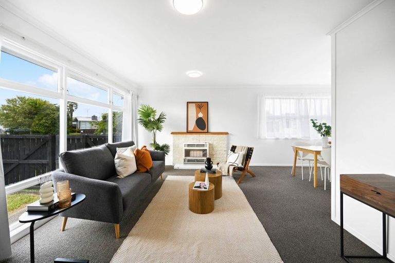 Photo of property in 10 Pamela Place, Deanwell, Hamilton, 3206