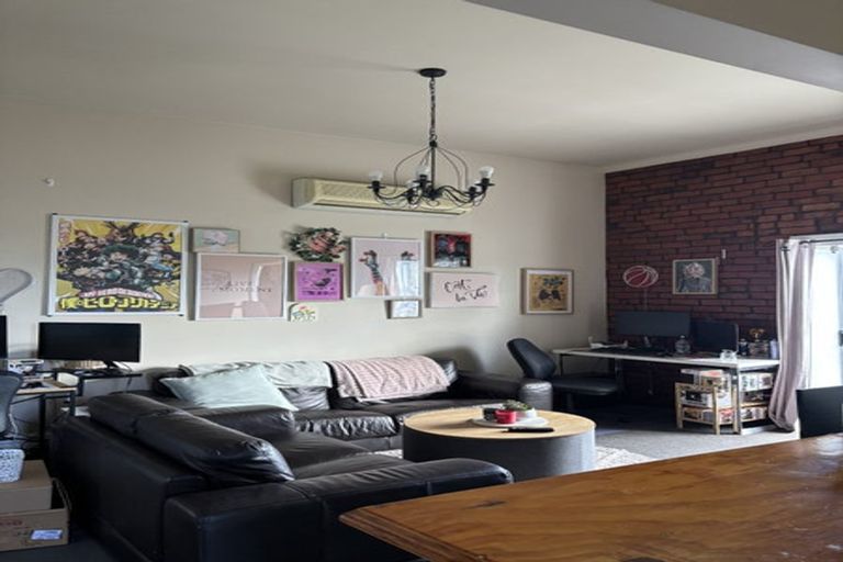 Photo of property in 1/51 Manor Place, Dunedin Central, Dunedin, 9016