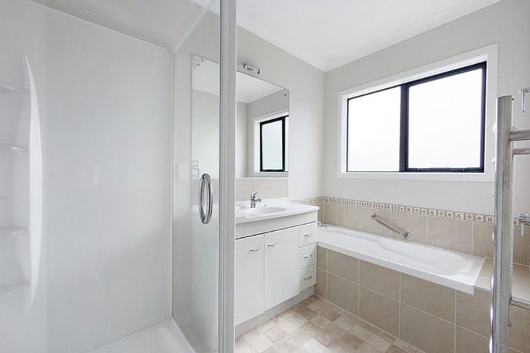 Photo of property in 30 Hillcrest Street, Tirau, 3410