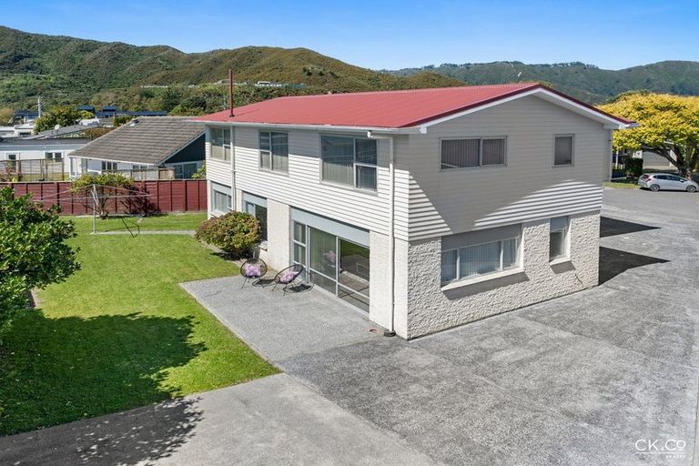 Photo of property in 5 Ferretti Grove, Avalon, Lower Hutt, 5011