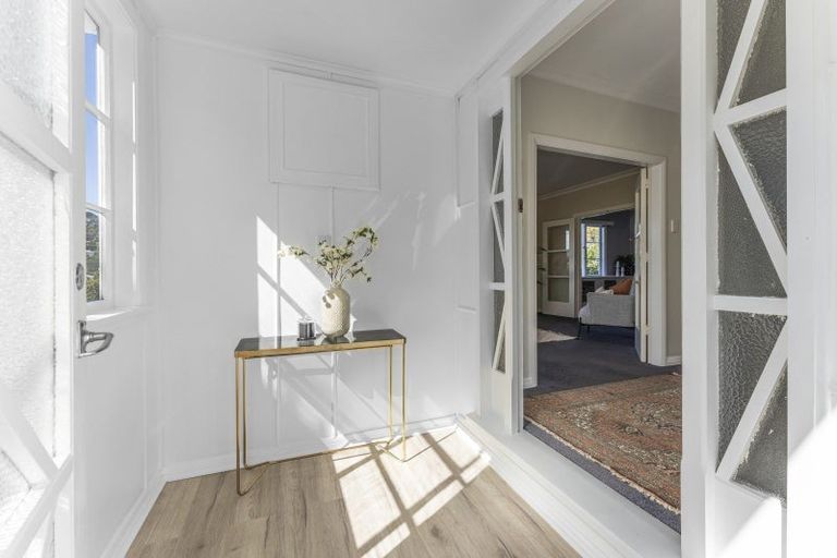 Photo of property in 9 Rosehaugh Avenue, Karori, Wellington, 6012