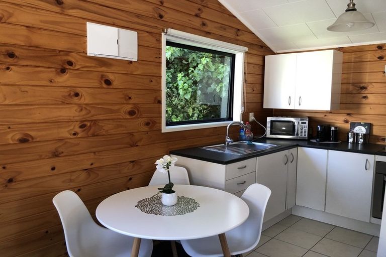 Photo of property in 42a Matipo Road, Mairangi Bay, Auckland, 0630