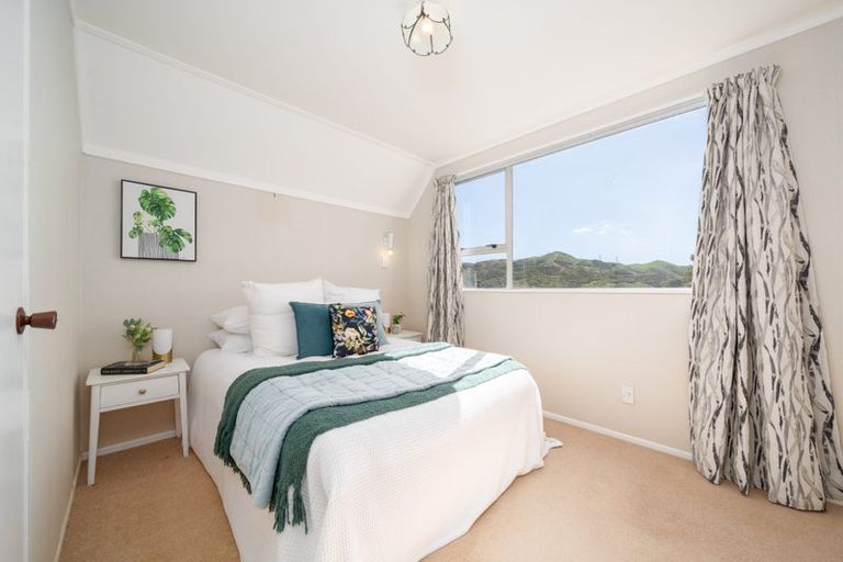 Photo of property in 5 Anaheim Place, Churton Park, Wellington, 6037