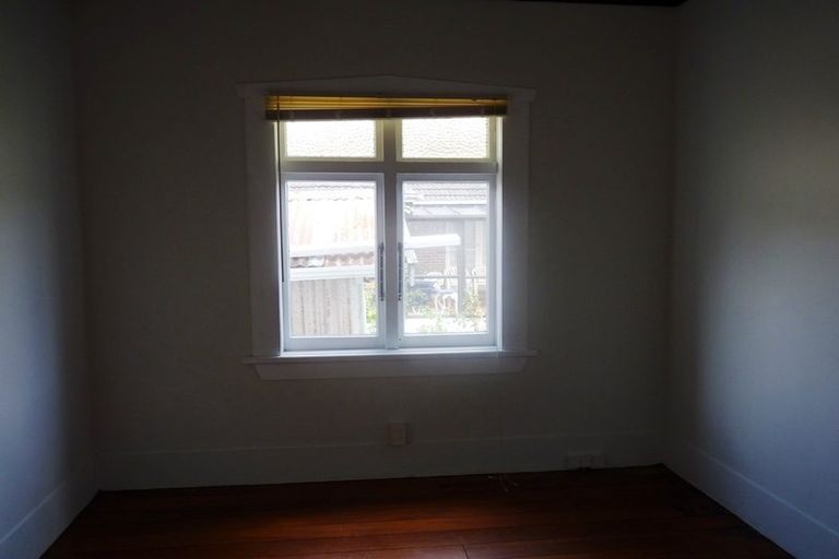 Photo of property in 62 St Michaels Avenue, Point Chevalier, Auckland, 1022