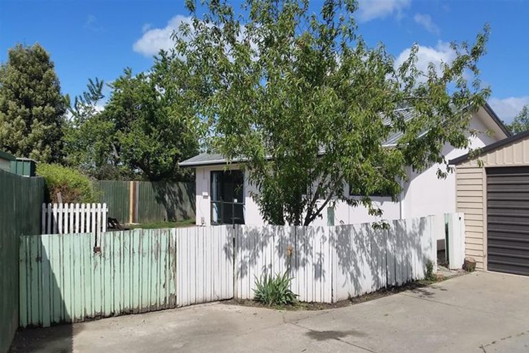 Photo of property in 6a Bellbrook Crescent, Shirley, Christchurch, 8013