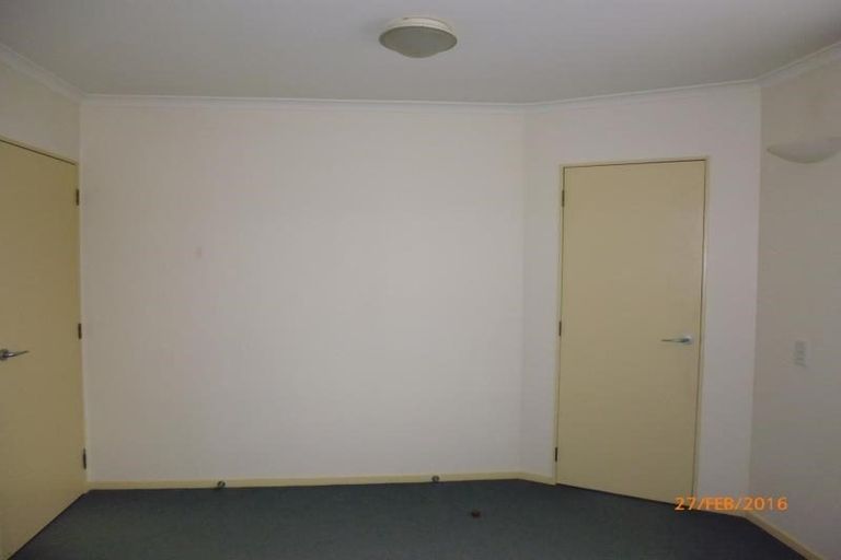 Photo of property in 19 Ballantrae Place, Thorndon, Wellington, 6011